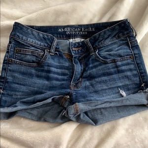 AMERICAN EAGLE super stretch shorts!